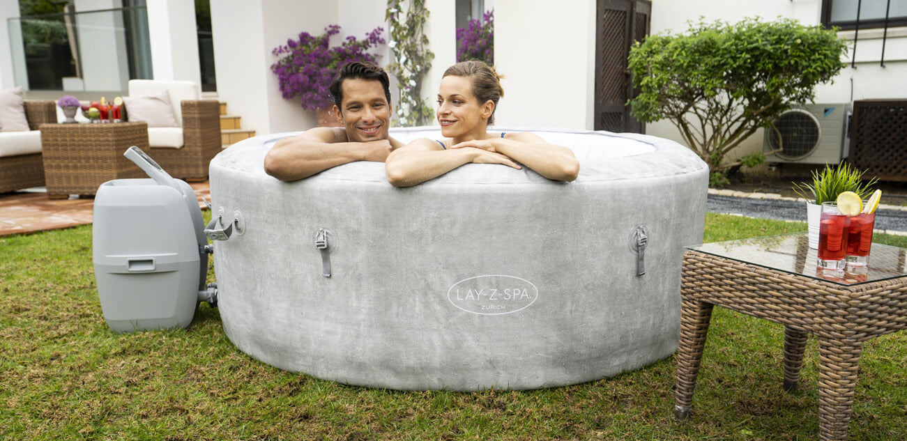 energy-efficient Lay-Z-Spa with thermal cover