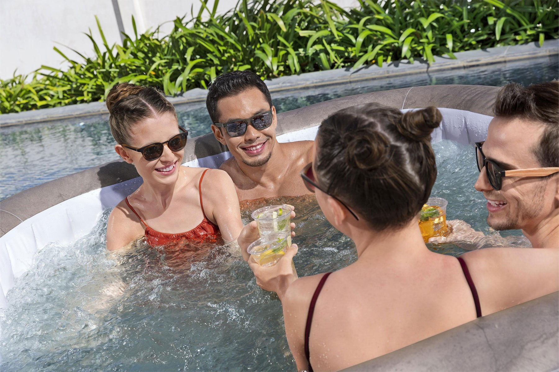 family-sized hot tub for up to 6 people
